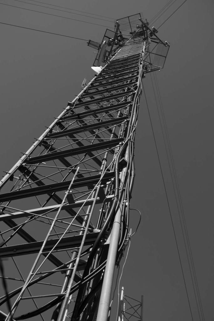 Shooting up tower from ground with minimalism concept